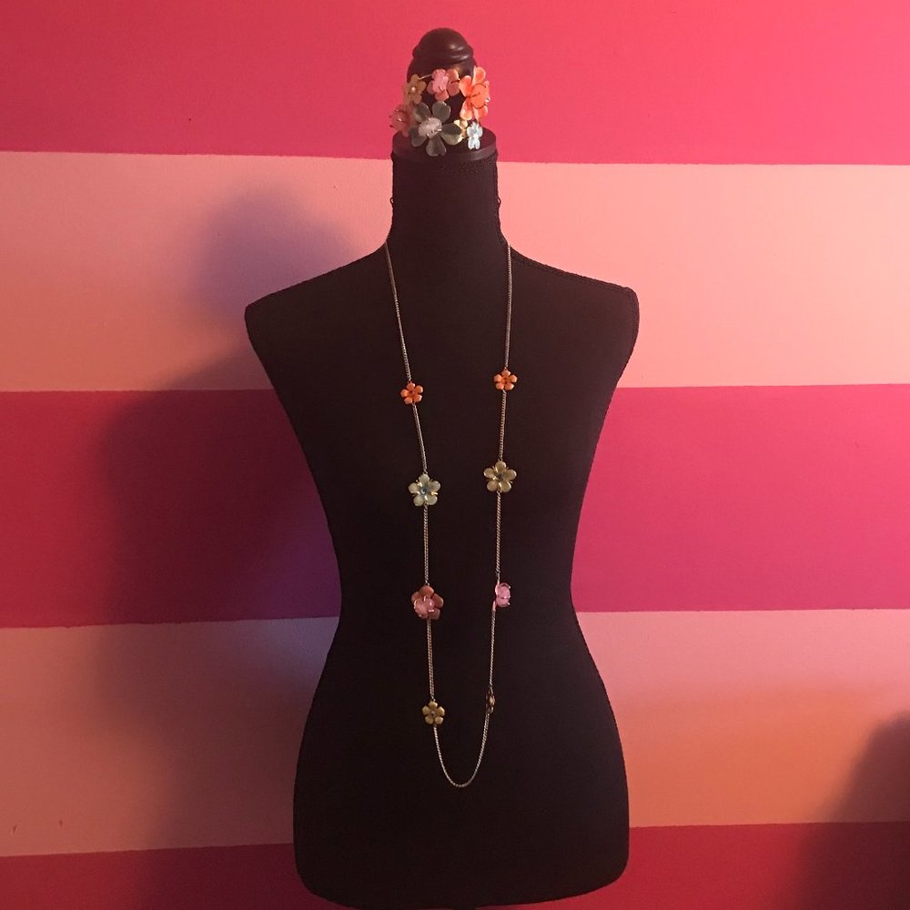 Springtime Matching Floral Necklace and Wristlet